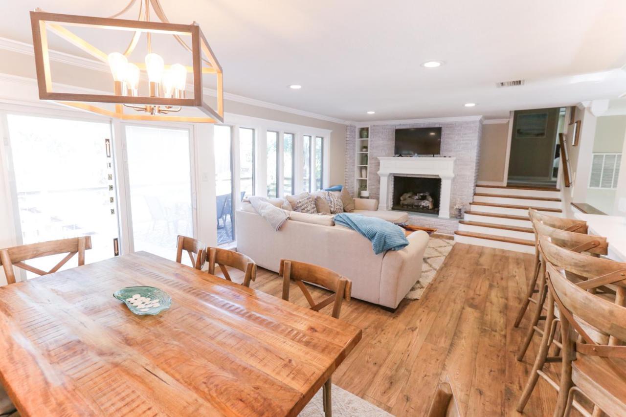 Pool & Hot Tub Home W Game Room! 1 Mile To Beach! Jacksonville Beach Ngoại thất bức ảnh